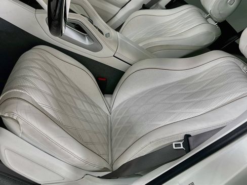 Used 2024 Mercedes-Benz Maybach GLS 600 4MATIC image 21