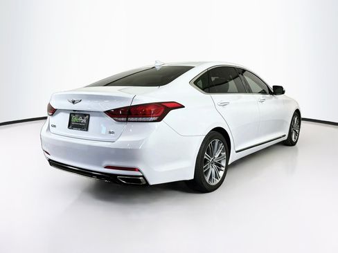 Used 2019 Genesis G80 3.8 RWD image 9