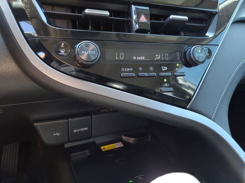 Used 2024 Toyota Camry XSE image 22