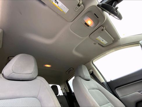 Used 2017 Chevrolet Colorado W/T w/ WT Convenience Package image 13