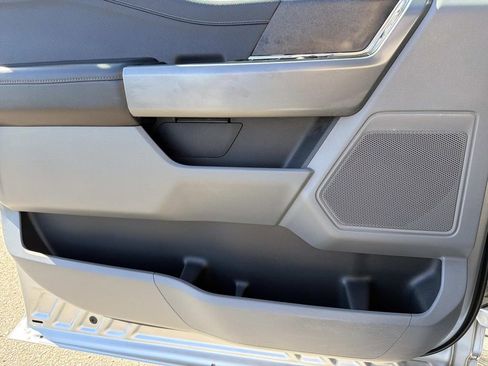 Used 2024 Ford F150 XLT w/ Mobile Office Package image 18