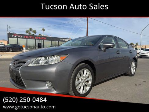 Used 2014 Lexus ES 300h w/ Luxury Package w/Bamboo Trim image 1