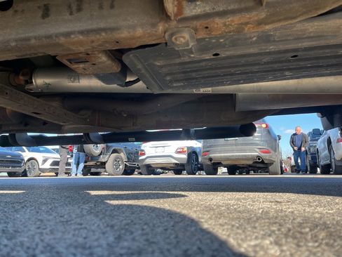 Used 2015 GMC Sierra 1500 4x4 Double Cab w/ Elevation Edition image 24