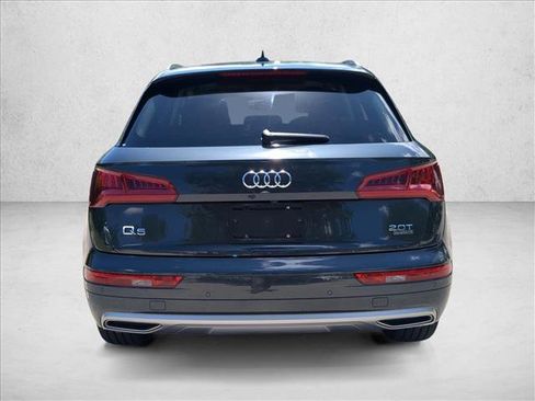 Used 2018 Audi Q5 Prestige AWD/4WD image 7
