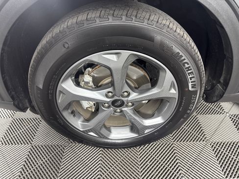 Used 2025 Ford Escape ST-Line AWD/4WD image 11