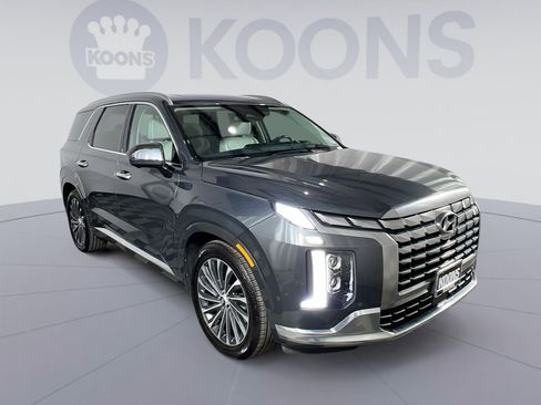 Used 2023 Hyundai Palisade Calligraphy image 10