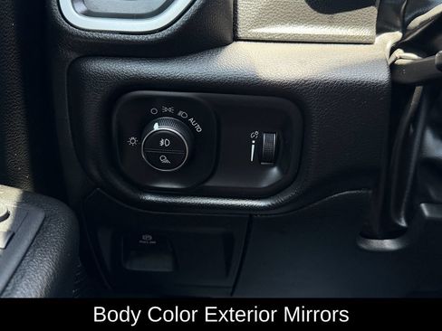 Used 2023 RAM 1500 Big Horn AWD/4WD image 28