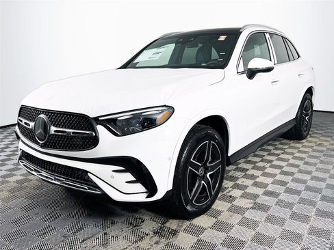 New 2026 Mercedes-Benz GLC 300 GLC 300 image 2
