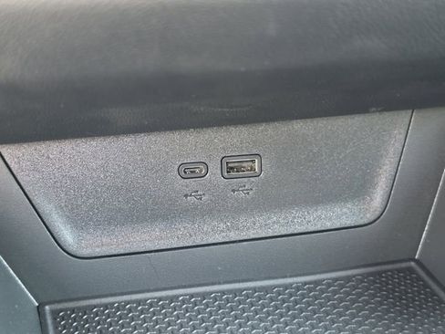 New 2026 Chevrolet Equinox LT w/ Convenience Package II FWD image 27