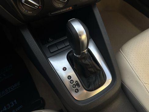 Used 2013 Volkswagen Jetta SE image 14