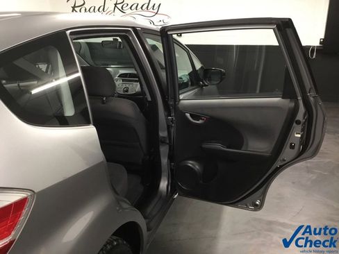 Used 2010 Honda Fit image 31