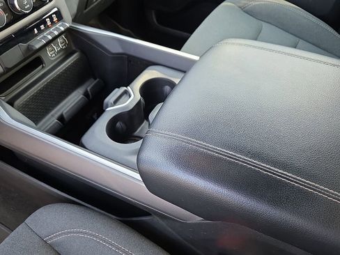 Used 2022 RAM 1500 Big Horn AWD/4WD image 25