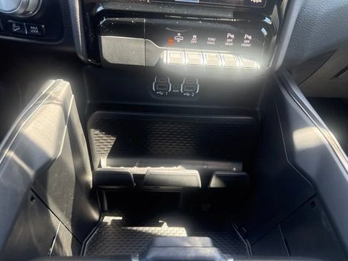 Certified 2022 RAM 1500 Rebel w/ Rebel Level 2 Equipment Group AWD/4WD image 19