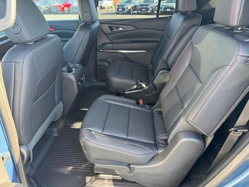 New 2026 Chevrolet Traverse Z71 w/ LPO, Floor Liner Package image 5