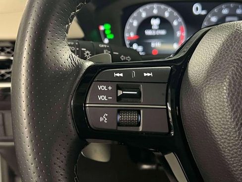 Used 2025 Acura ADX A-Spec image 18