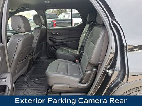 Used 2023 Chevrolet Traverse LT w/ Midnight/Sport Edition image 12
