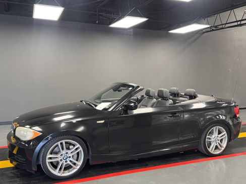 Used 2012 BMW 135i Convertible image 2