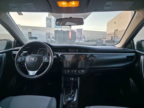 Used 2014 Toyota Corolla L FWD image 11