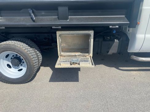 Used 2011 Ford F450 XL w/ Trailer Tow Pkg image 23