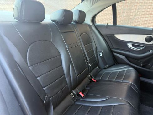 Used 2015 Mercedes-Benz C 300 4MATIC Sedan image 38