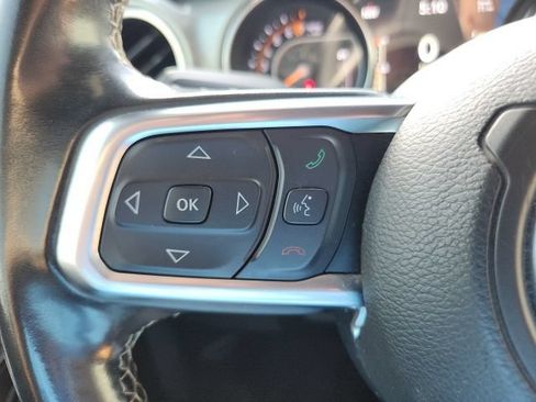 Used 2019 Jeep Wrangler Unlimited Sahara AWD/4WD image 35