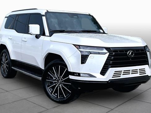 Used 2025 Lexus GX 550 w/ Accessory Package (Z1) AWD/4WD image 3