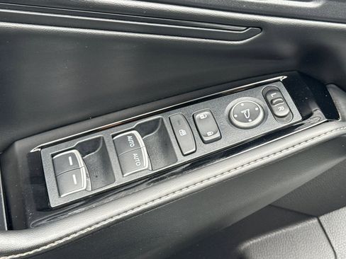Used 2024 Honda Accord Touring image 13