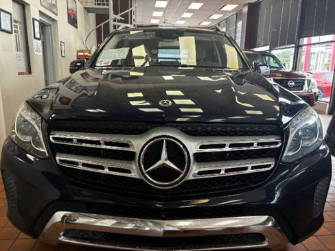 Used 2018 Mercedes-Benz GLS 450 4MATIC w/ Premium Package image 5