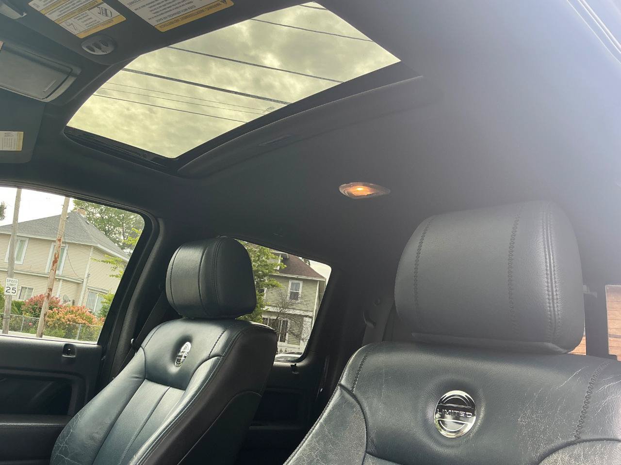 Used 2014 Ford F150 Limited AWD/4WD image 22