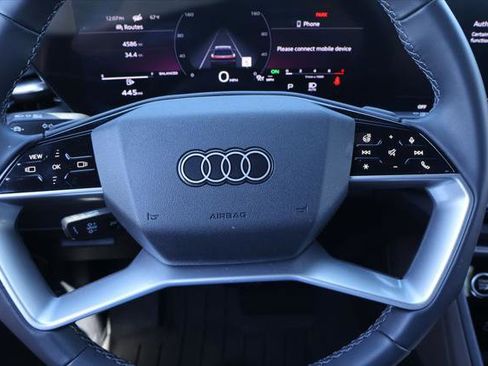 Certified 2025 Audi Q5 Premium w/ Convenience Package image 20