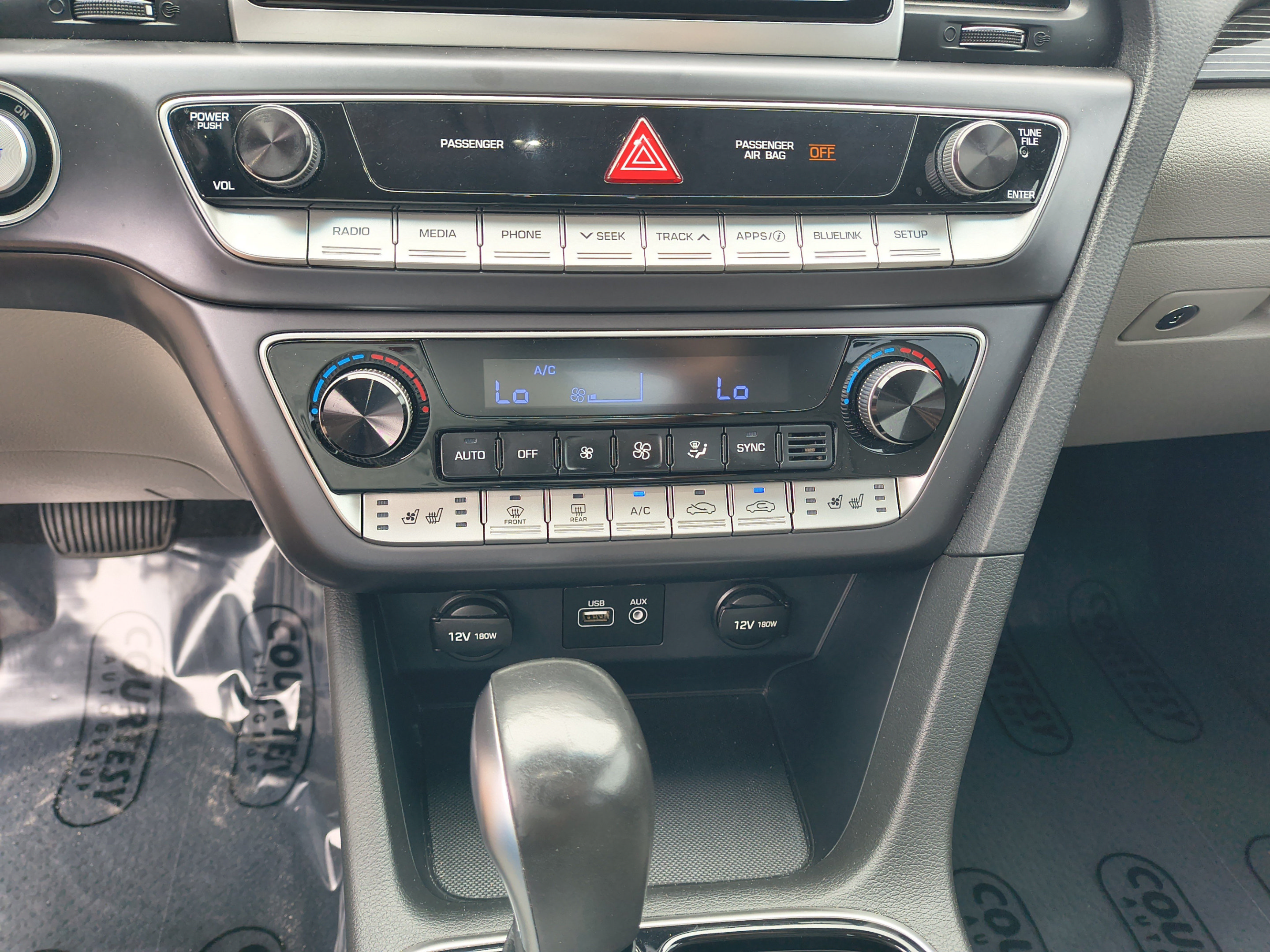 Used 2018 Hyundai Sonata Limited FWD image 25