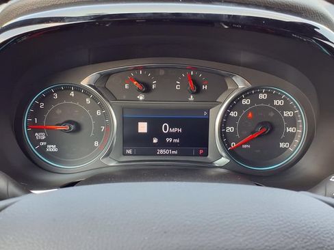 Used 2023 Chevrolet Traverse LT w/ LT Premium Package AWD/4WD image 19