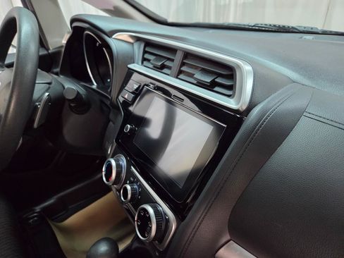 Used 2019 Honda Fit EX image 22