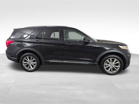 Used 2023 Ford Explorer Limited image 8