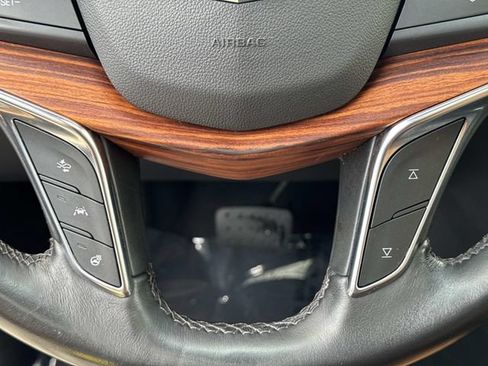 Used 2021 Cadillac XT5 Premium Luxury FWD image 28