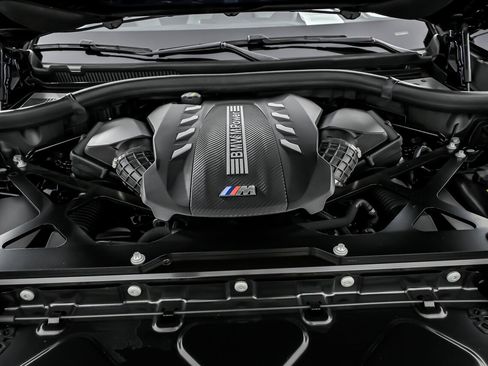 Used 2021 BMW X5 M w/ Competition Package image 17