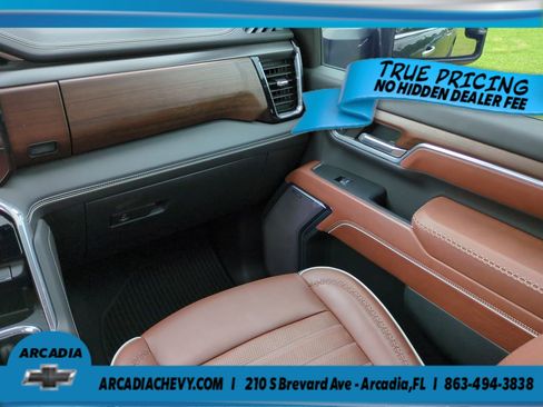 Used 2024 GMC Sierra 2500 Denali Ultimate AWD/4WD image 17