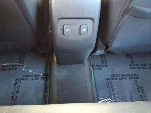 Used 2023 Nissan Kicks SV image 13