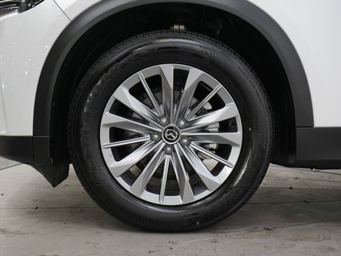 Certified 2024 MAZDA CX-90 3.3 Turbo w/ Preferred Plus AWD/4WD image 32