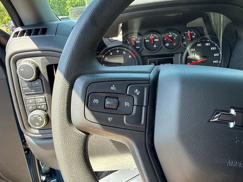 New 2026 Chevrolet Silverado 2500 Custom w/ Custom Value Package AWD/4WD image 17