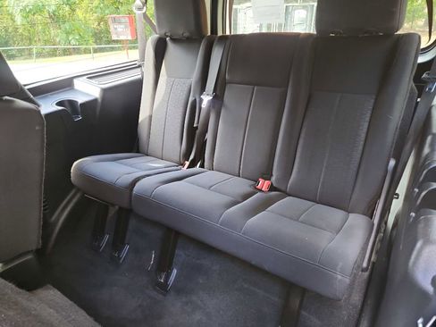 Used 2017 Ford Expedition EL XLT image 31