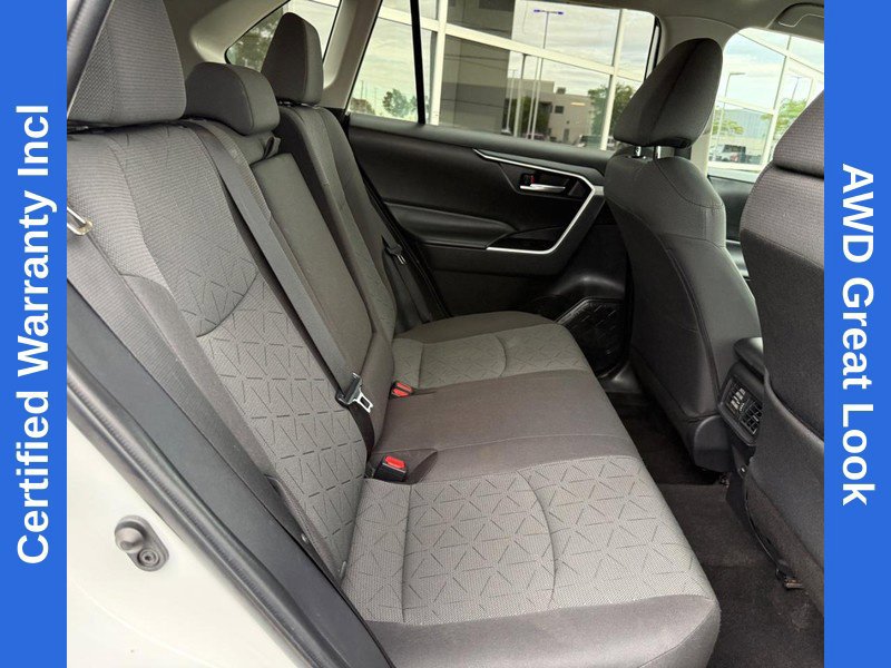 Used 2023 Toyota RAV4 XLE AWD/4WD image 12