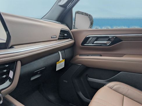 New 2026 Chevrolet Tahoe High Country RWD image 30