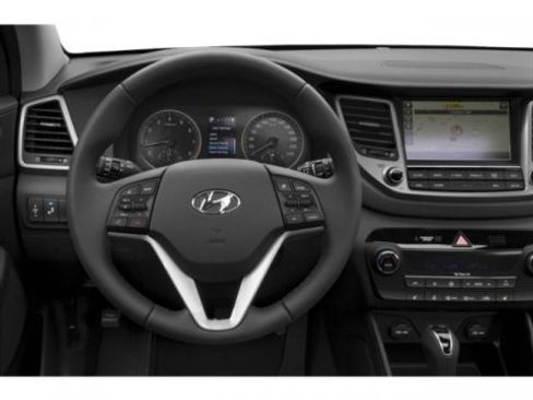 Used 2018 Hyundai Tucson Limited w/ Ultimate Package 02 image 10