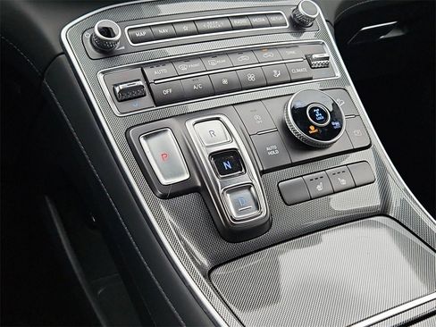 Certified 2023 Hyundai Santa Fe SEL w/ Premium Package image 20