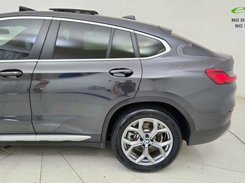 Used 2025 BMW X4 xDrive30i AWD/4WD image 10
