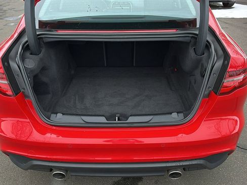 Used 2020 Jaguar XE S image 23