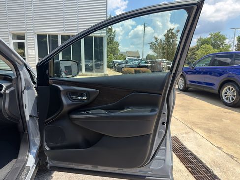 Used 2023 Nissan Murano Platinum w/ Cargo Package AWD/4WD image 20