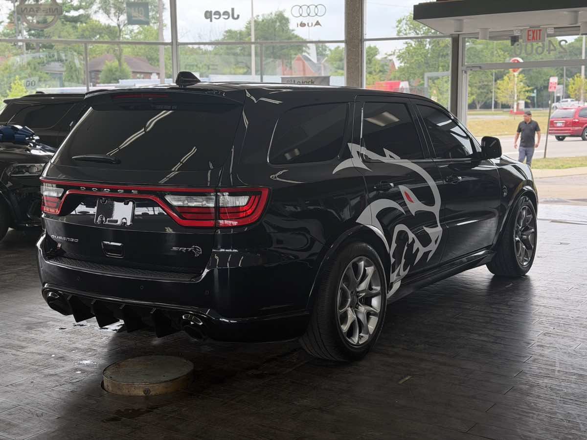 Used 2025 Dodge Durango SRT Hellcat AWD/4WD image 7