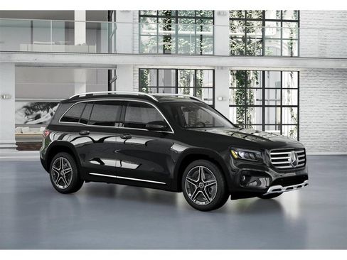 New 2026 Mercedes-Benz GLB 250 4MATIC image 12